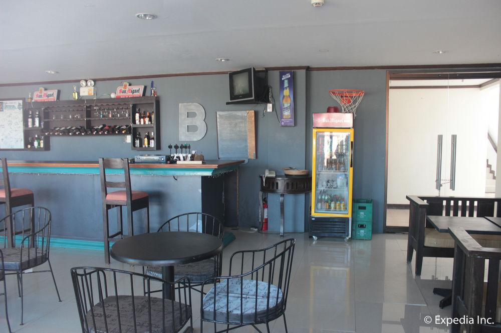 Ilocos Norte Hotel & Convention Center 라오아그 외부 사진