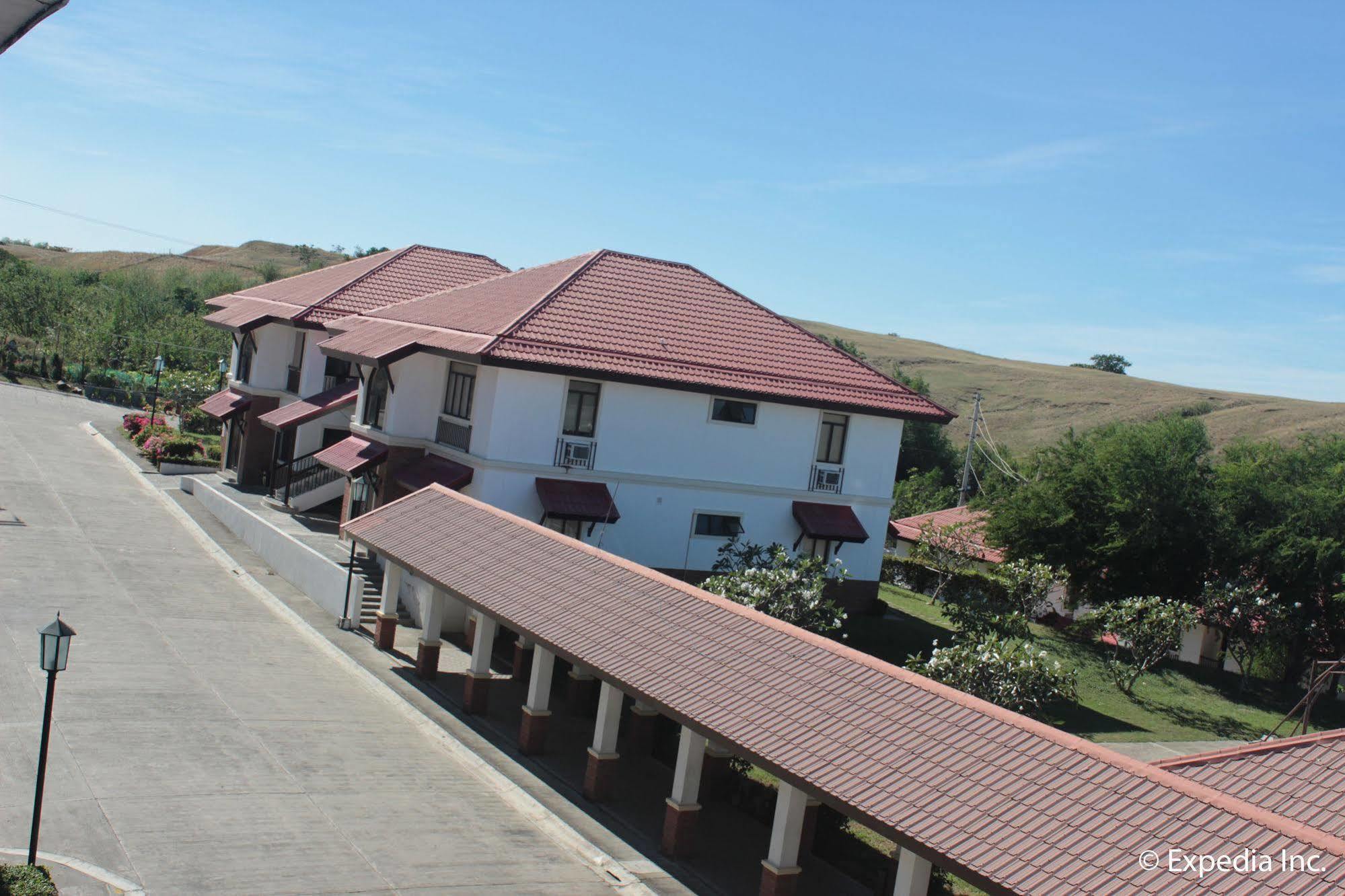 Ilocos Norte Hotel & Convention Center 라오아그 외부 사진