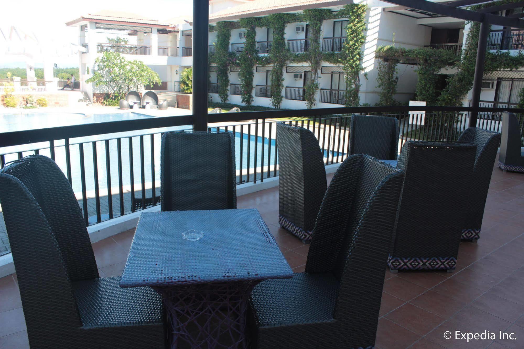 Ilocos Norte Hotel & Convention Center 라오아그 외부 사진