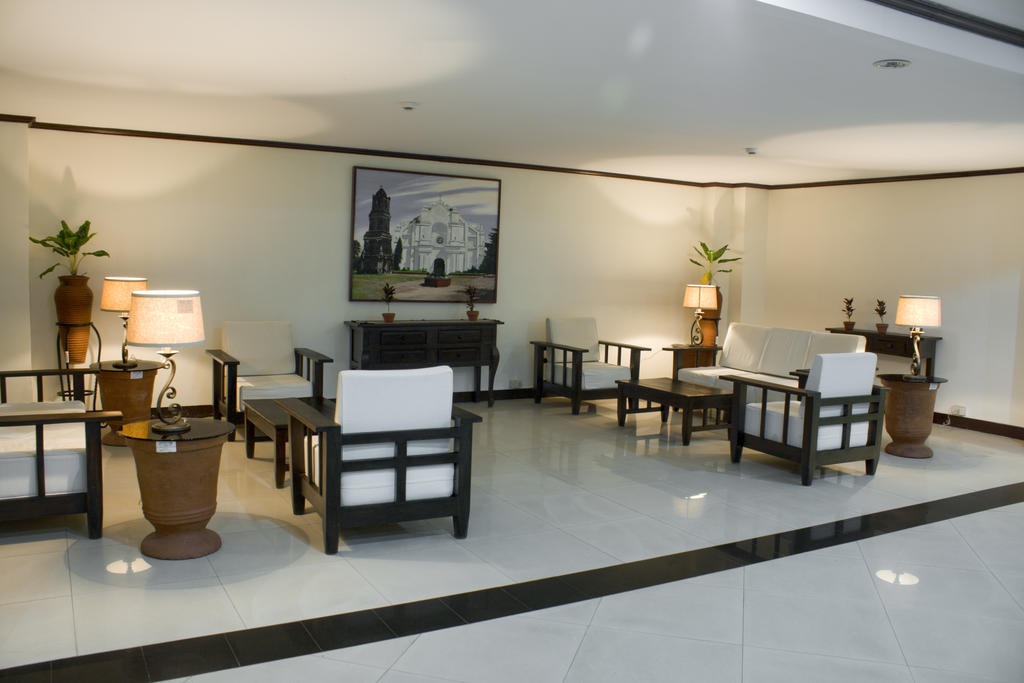 Ilocos Norte Hotel & Convention Center 라오아그 외부 사진